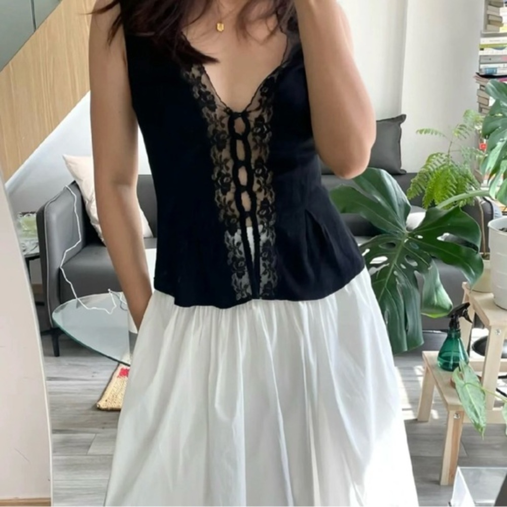 New Reformation Cristina Lace French Top Black Vest